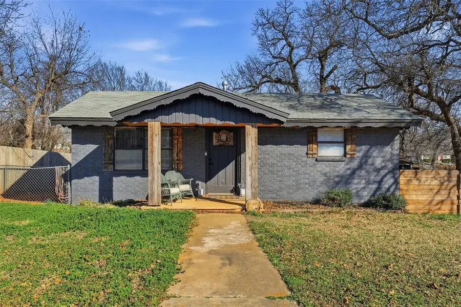 306 S Main Street, Blanchard, OK 73010 - #2