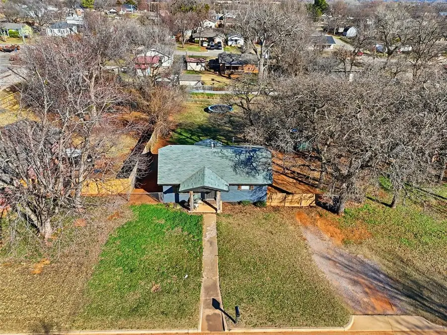 306 S Main Street, Blanchard, OK 73010 - #3