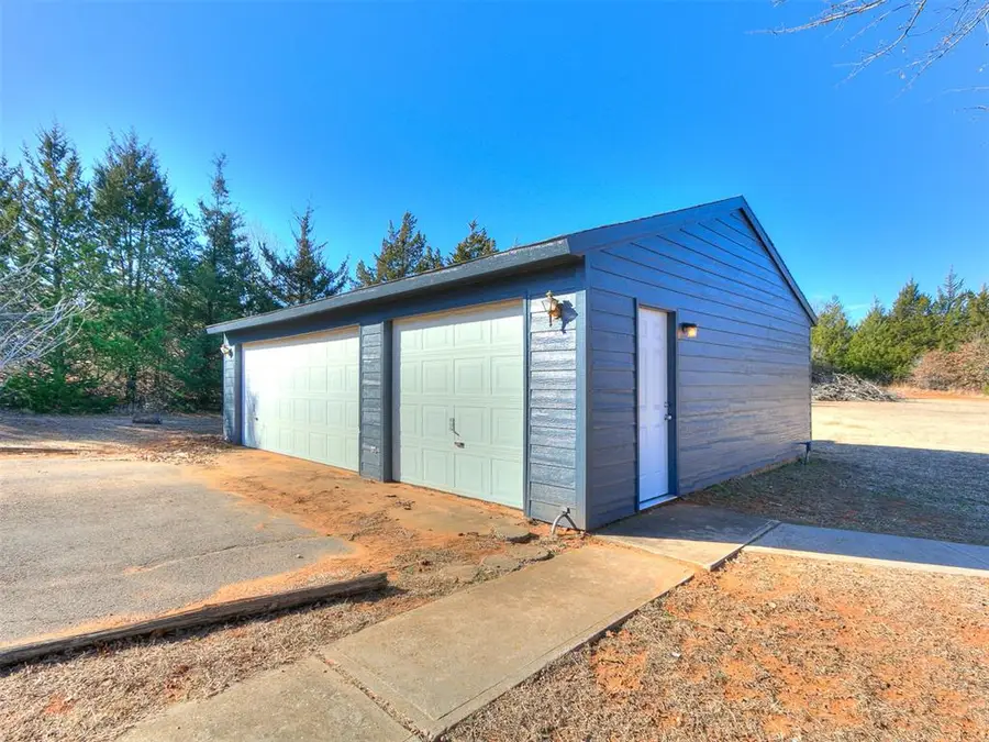 11521 Canyon Oaks Drive #14, McLoud, OK 74851 - #3