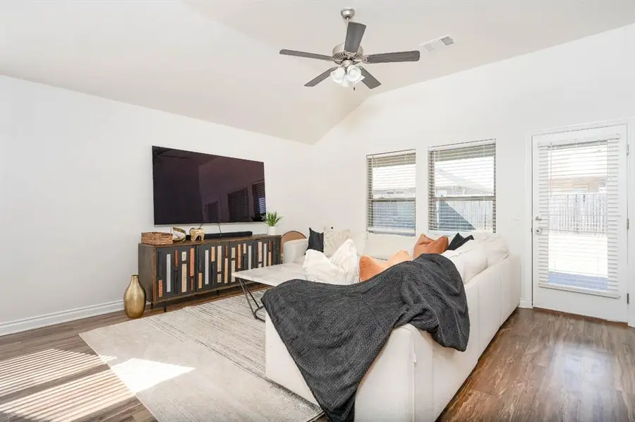 409 Scully Road, Yukon, OK 73099 - #3