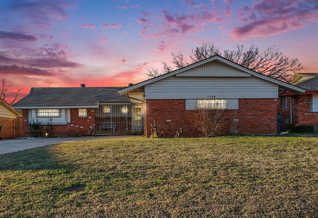 1720 NE 55th Street, Oklahoma City, OK 73111 - #1