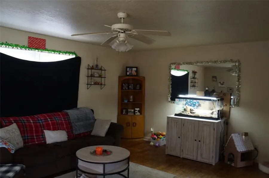 324 W Comanche Street, Purcell, OK 73080 - #3