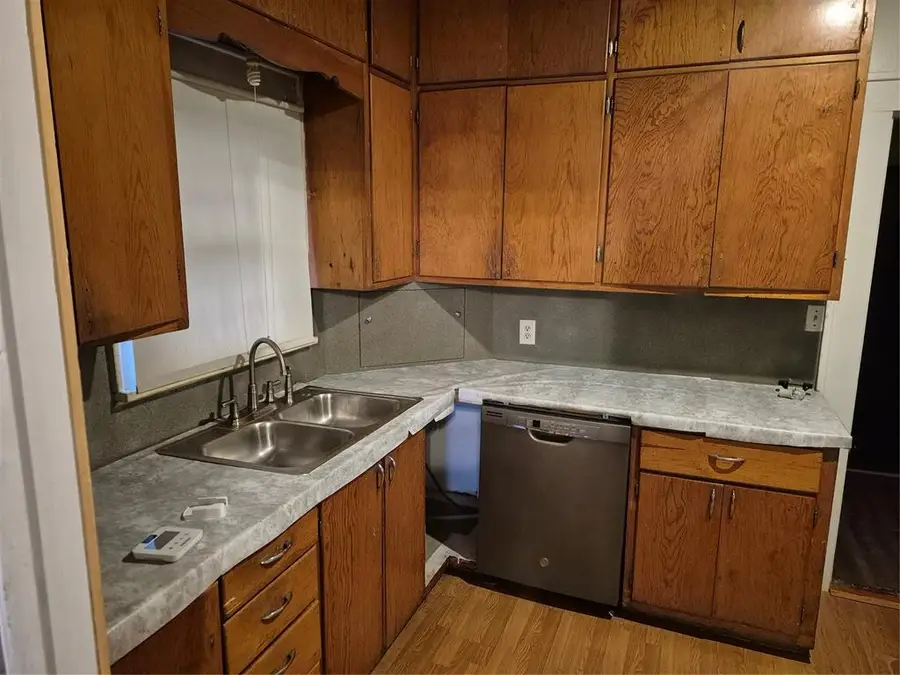 609 W Central Boulevard, Anadarko, OK 73005 - #3