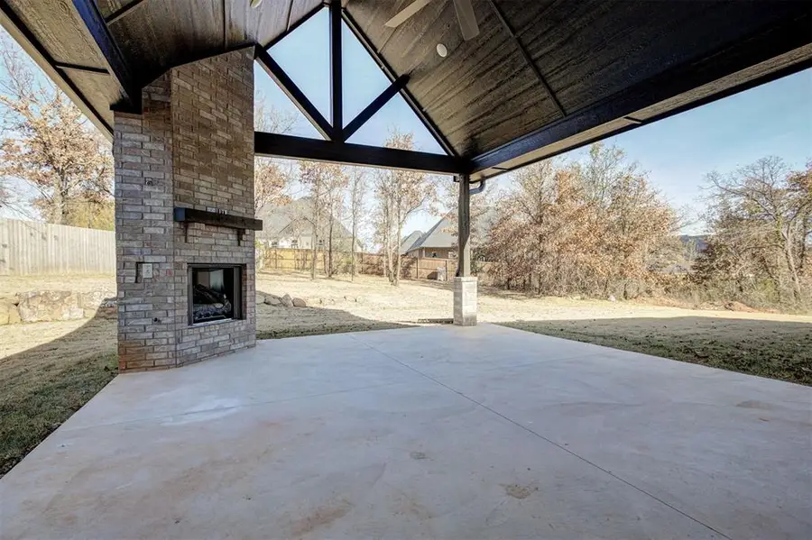 8001 Amber Ridge Drive, Edmond, OK 73034 - #2