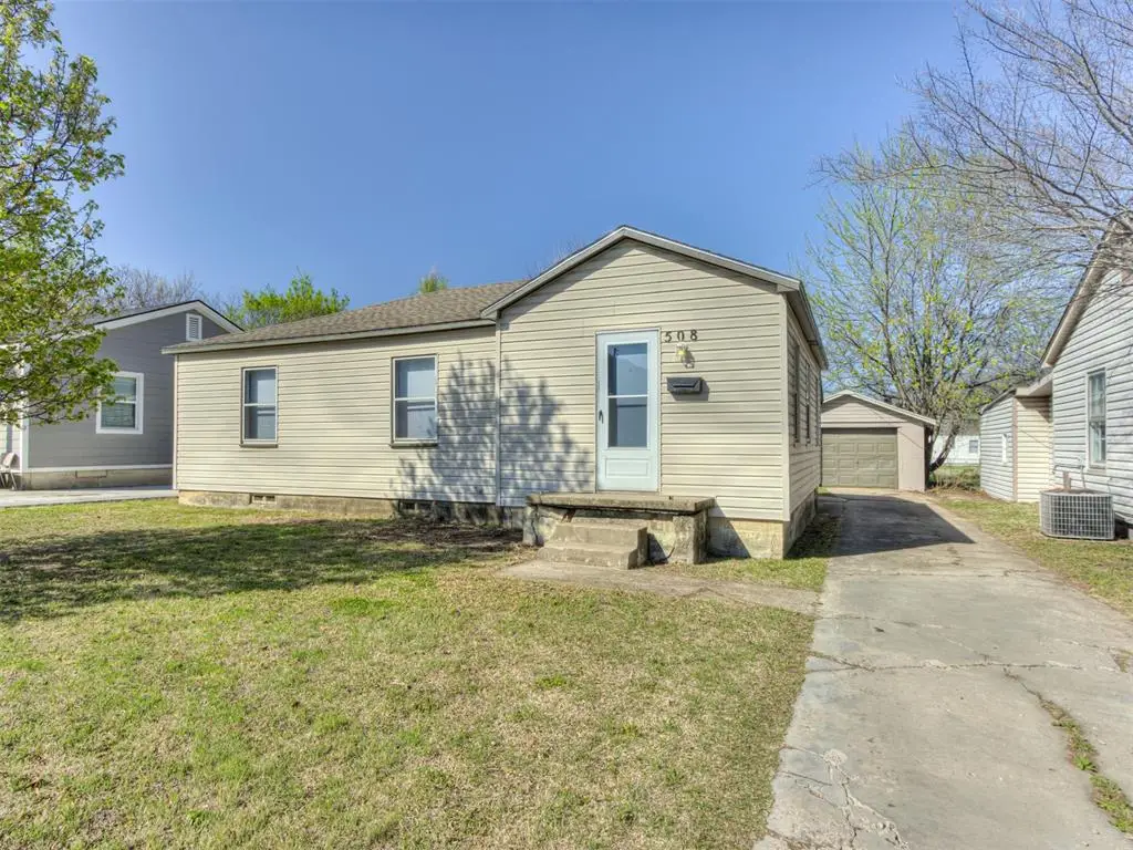 508 W Lockheed Drive, Midwest City, OK 73110 - #1