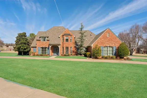 2609 Sweetbriar, Edmond, OK 73034