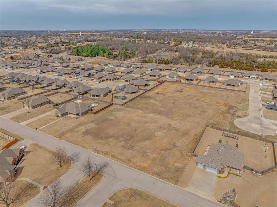 Fall Creek Road, Harrah, OK 73045 - #2