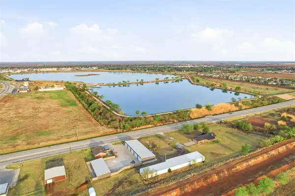 1700 N Park Lane, Altus, OK 73521