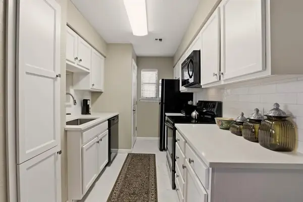 14307 N Pennsylvania Avenue #3H, Oklahoma City, OK 73134