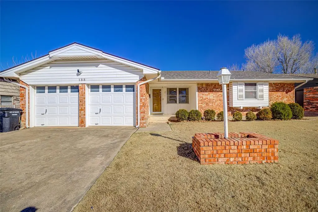 133 SW 14th Street, Moore, OK 73160 - #1