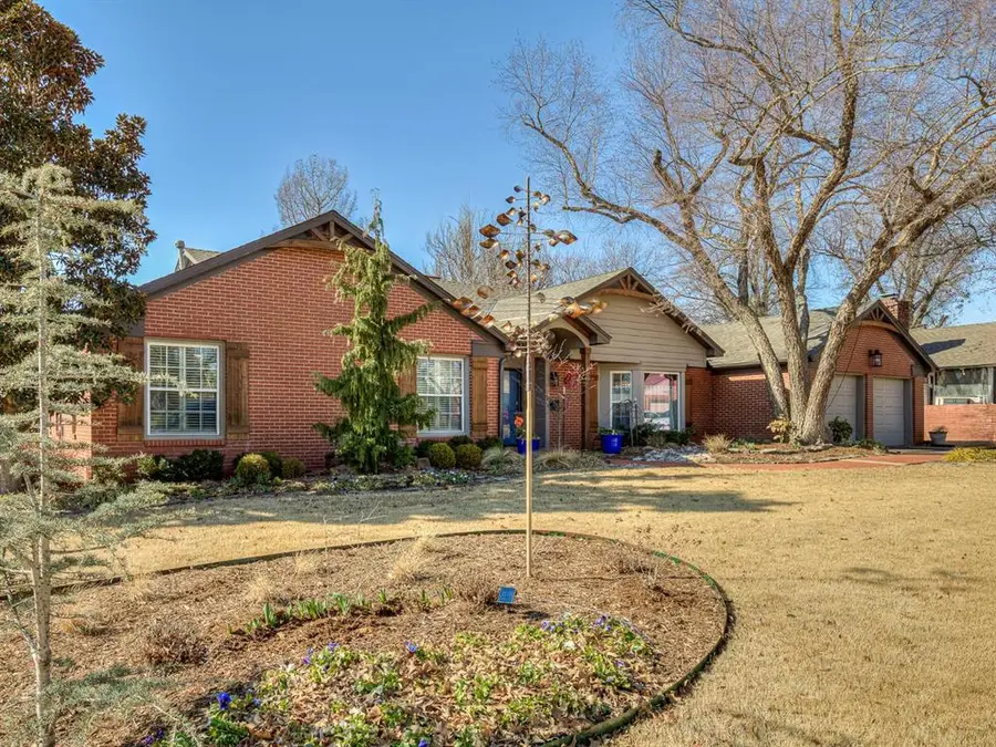 6025 N Barnes Avenue, Oklahoma City, OK 73112 - #2