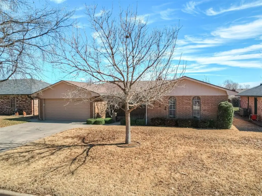 2212 Fox Avenue, Moore, OK 73160 - #1