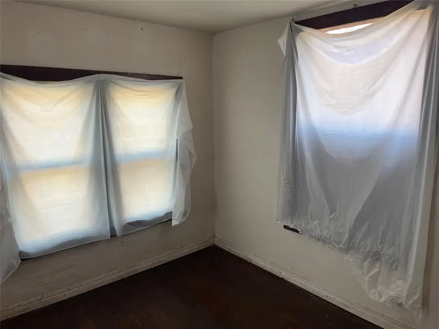 407 E 7th Street, Chandler, OK 74834 - #3