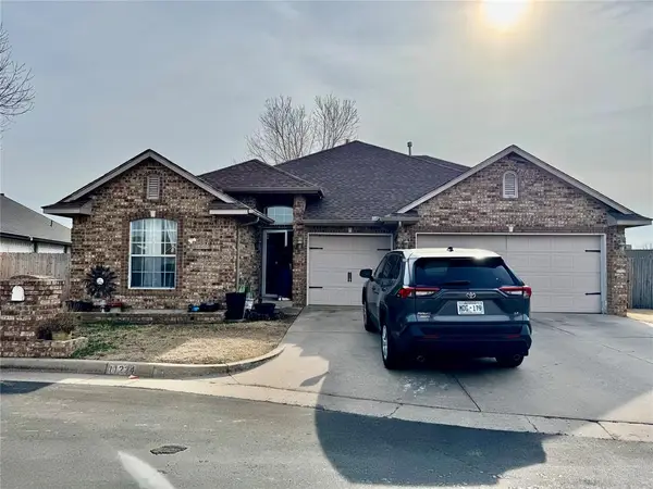 11224 Arbor Lake Drive, Oklahoma City, OK 73170