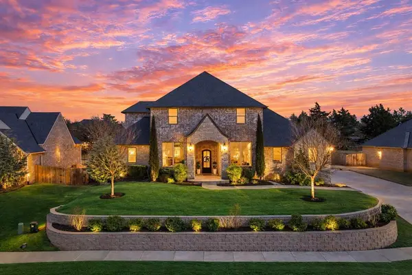 5100 Isle Bridge Court, Edmond, OK 73034