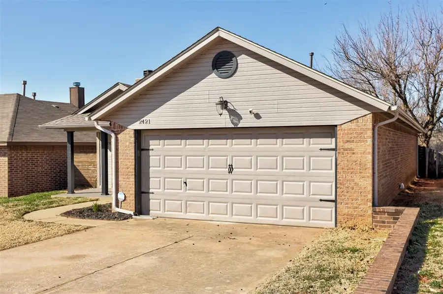 2421 Grapevine Drive, Midwest City, OK 73130 - #3