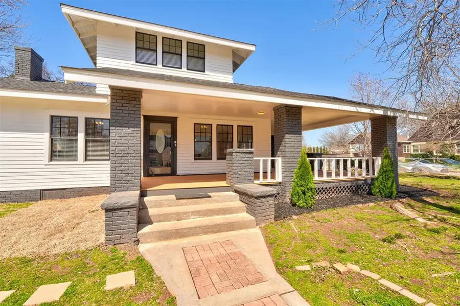 329 E 5th Street, Edmond, OK 73034 - #2