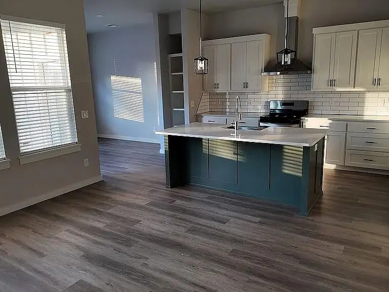 4617 S East Avenue, Oklahoma City, OK 73129 - #2