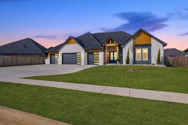 15505 Brook Hill Drive, Edmond, OK 73013