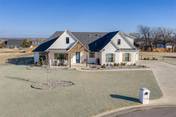 10000 Woodland Way, Edmond, OK 73025