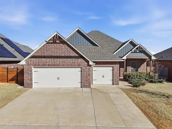 3304 Grasshopper Way, Yukon, OK 73099