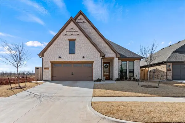 16217 Blackberry Farm Road, Edmond, OK 73013