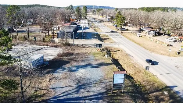 539 Pinyon Road, Broken Bow, OK 74728