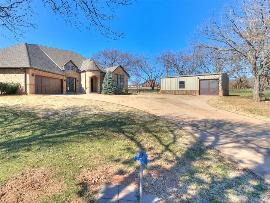24801 N Post Road, Arcadia, OK 73007 - #2