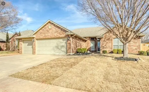 16704 Hardwood Place, Edmond, OK 73012