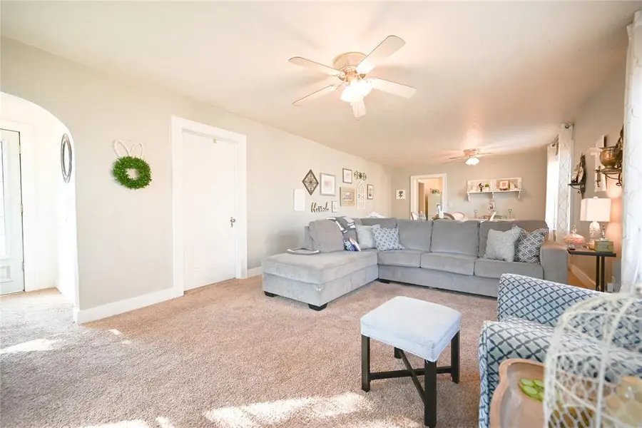 1220 S 19th Street, Chickasha, OK 73018 - #3