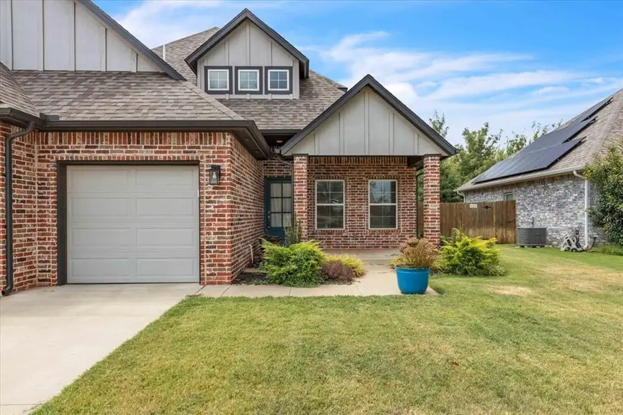 10713 Wild Horse Creek Drive, Yukon, OK 73099 - #2