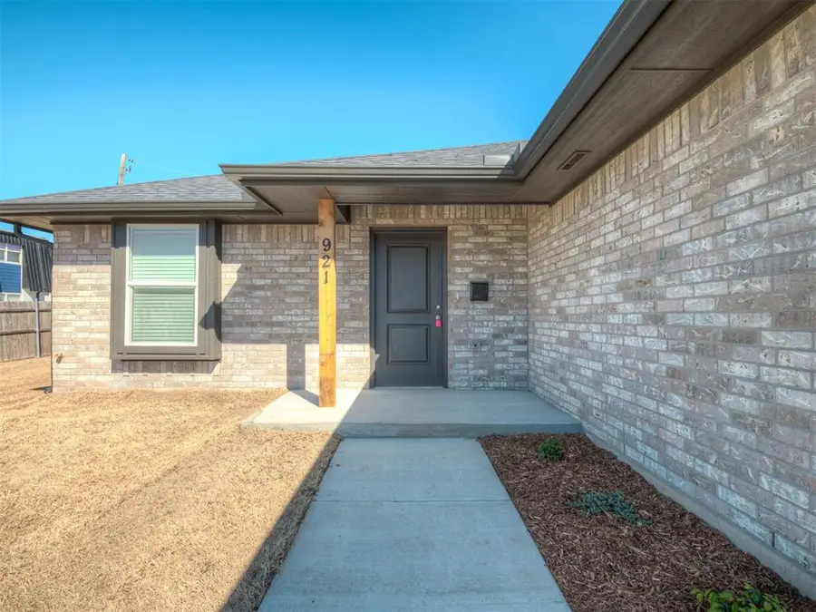 921 NW 87th Street, Oklahoma City, OK 73114 - #2