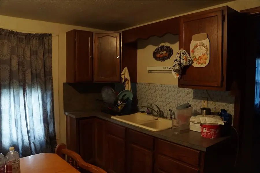 204 S Canadian Avenue, Purcell, OK 73080 - #3