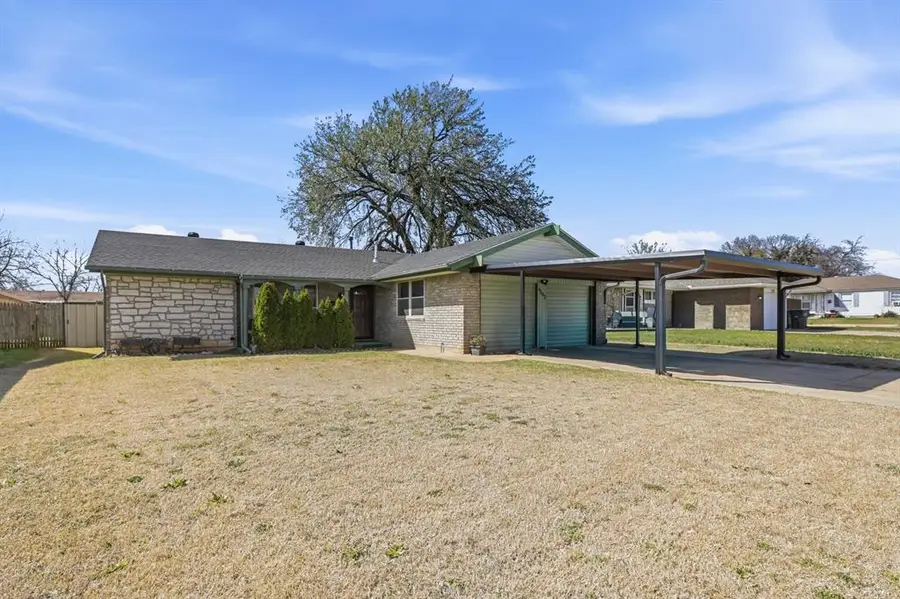 4205 Epperly Drive, Del City, OK 73115 - #2