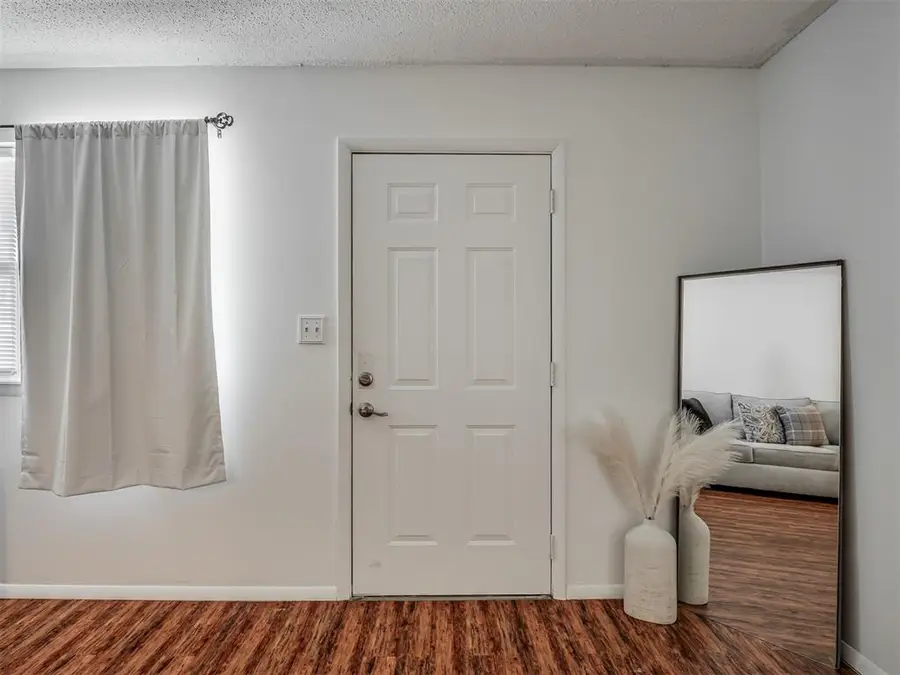1001 N Norman Avenue, Moore, OK 73160 - #3