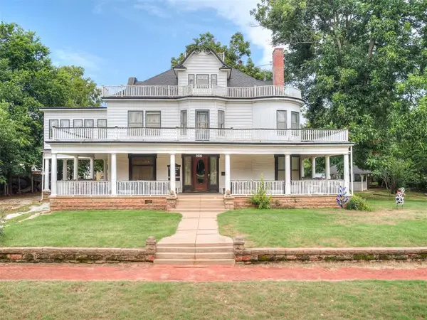 1016 W Warner Avenue, Guthrie, OK 73044