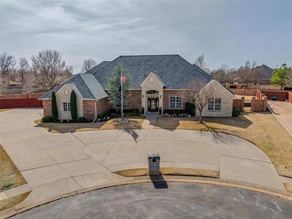 12325 Carriage Way, Oklahoma City, OK 73142 - #1