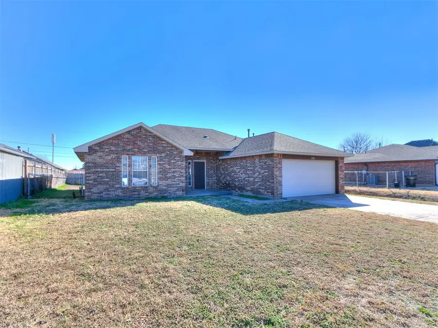 704 NW 21st Street, Moore, OK 73160 - #3