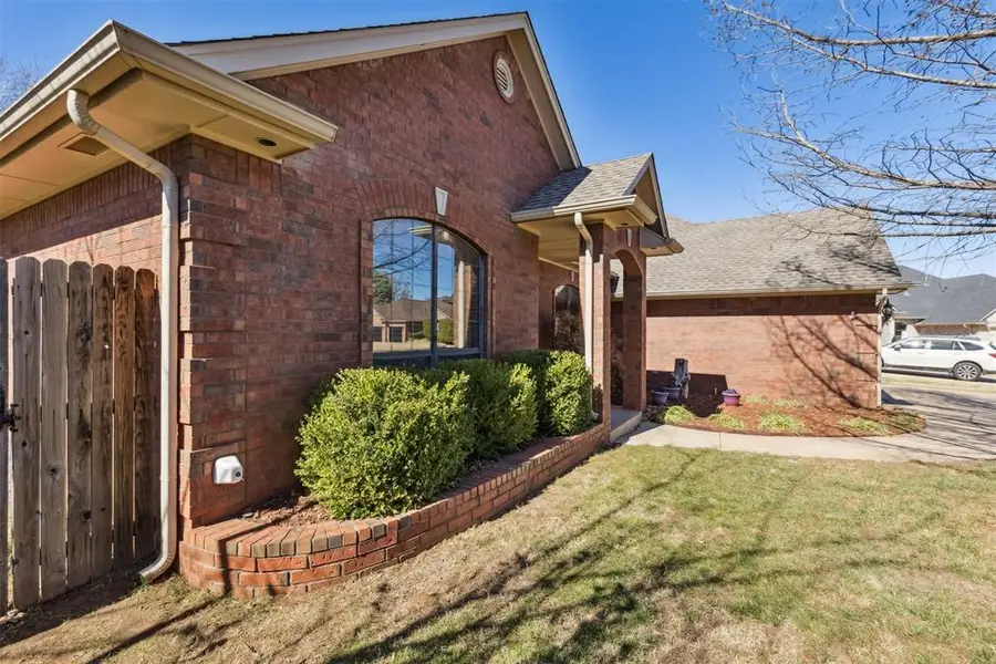 928 NW 179th Circle, Edmond, OK 73012 - #3