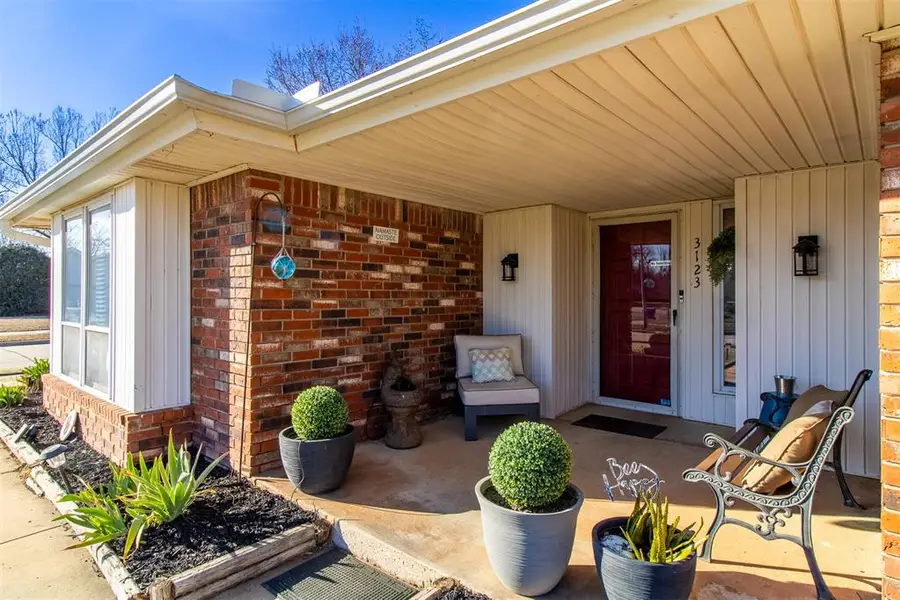 3123 Tall Oaks Circle, Norman, OK 73072 - #2