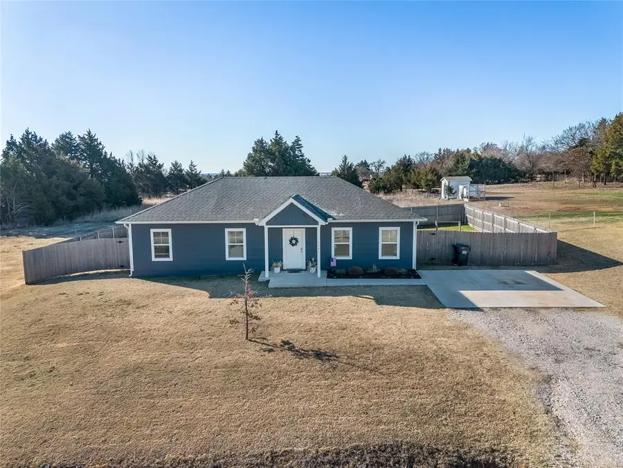 5331 Bluestem Avenue, Guthrie, OK 73044 - #2