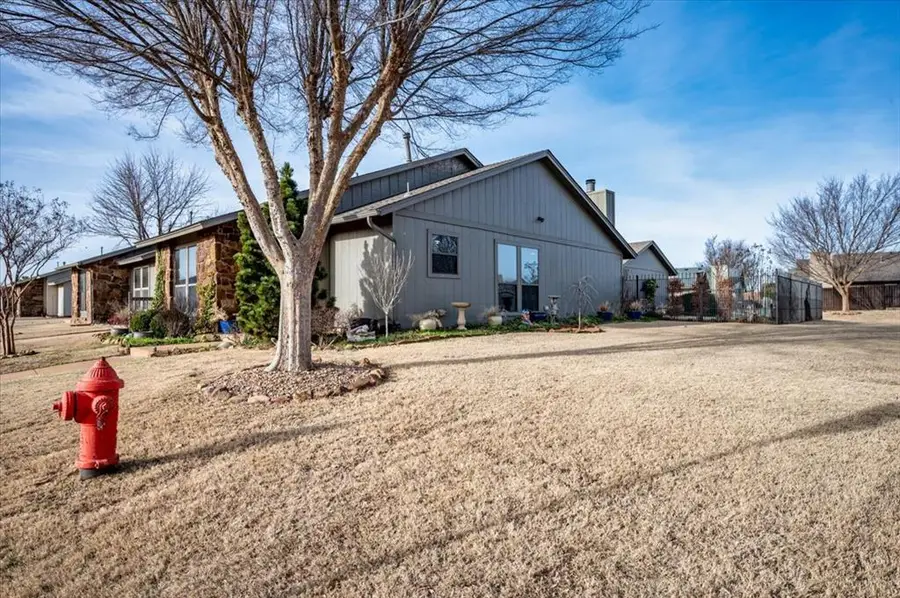 10201 Shadowview Drive, Oklahoma City, OK 73159 - #2