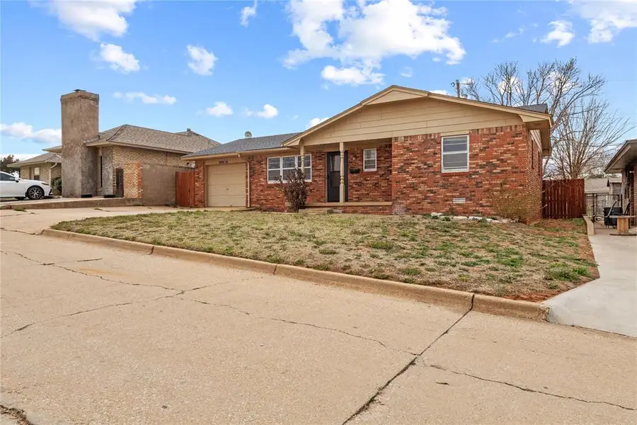 933 W Daniel Street, Weatherford, OK 73096 - #2