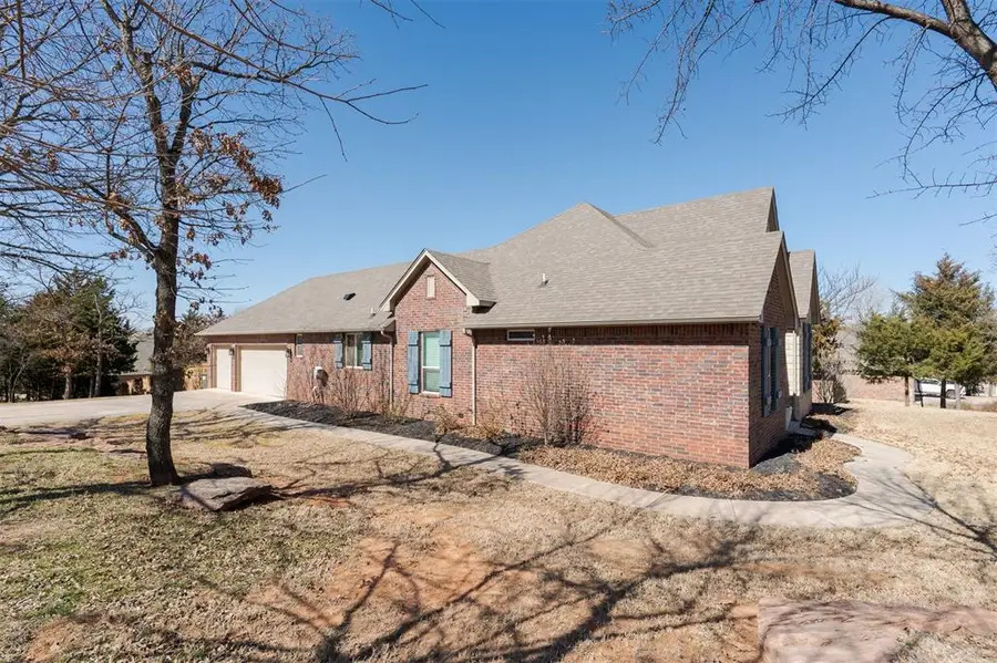12475 Stone Hill Drive, Guthrie, OK 73044 - #3