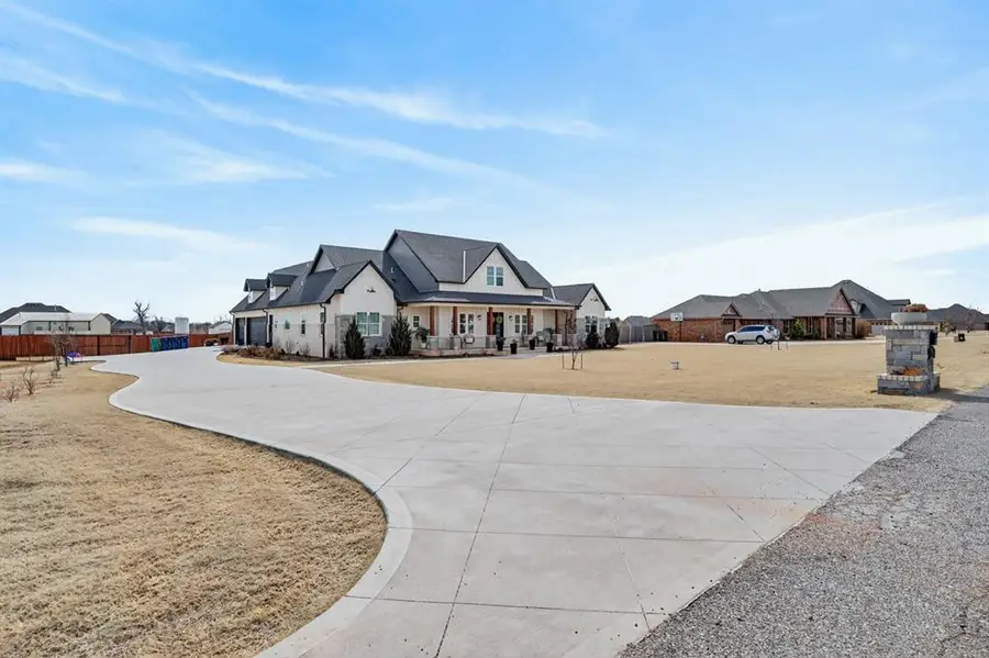 12716 SW 53rd Street, Mustang, OK 73064 - #2