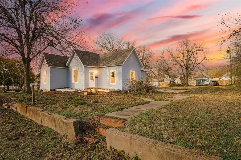 708 E Vilas Avenue, Guthrie, OK 73044 - #1