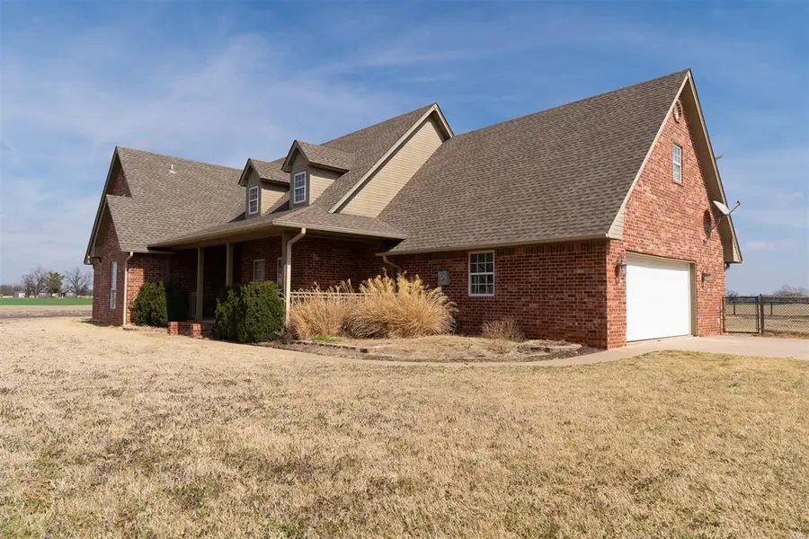15061 N County Road 3215, Pauls Valley, OK 73075 - #2