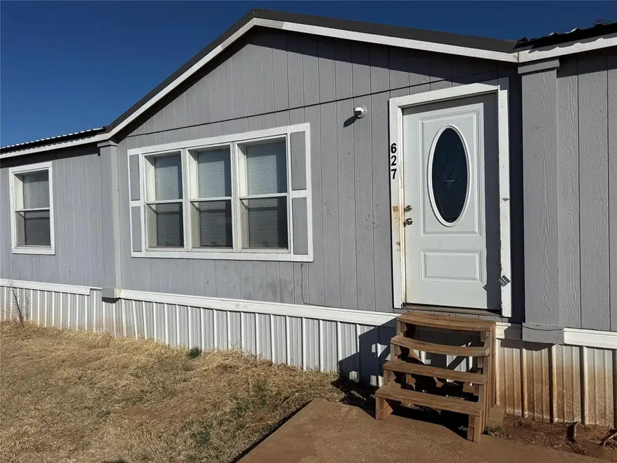 627 W 5th Street, Hydro, OK 73048 - #2
