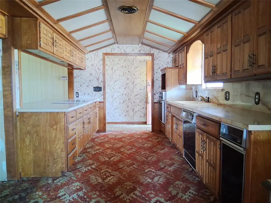 5425 S Lee Avenue, Oklahoma City, OK 73109 - #2