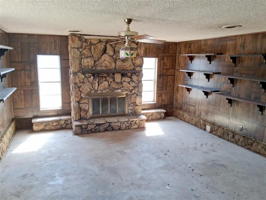 5425 S Lee Avenue, Oklahoma City, OK 73109 - #3